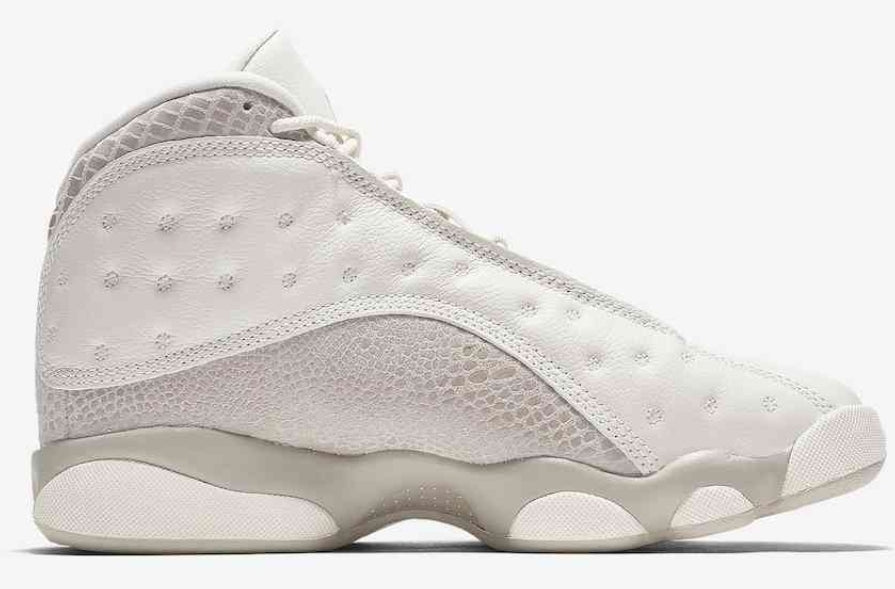 Les baskets Air Jordan 13 offrent un style emblématique et une performance exceptionnelle.
design distinctif .pas Cher. Moins cher.