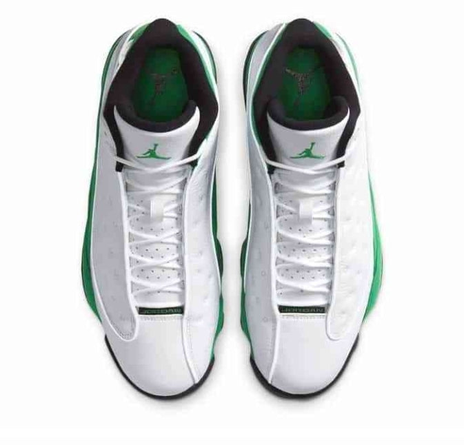 Les baskets Air Jordan 13 offrent un style emblématique et une performance exceptionnelle.
design distinctif .pas Cher. Moins cher.
