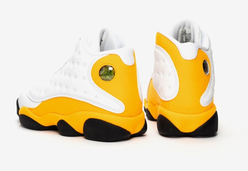 Les baskets Air Jordan 13 offrent un style emblématique et une performance exceptionnelle.
design distinctif .pas Cher. Moins cher.