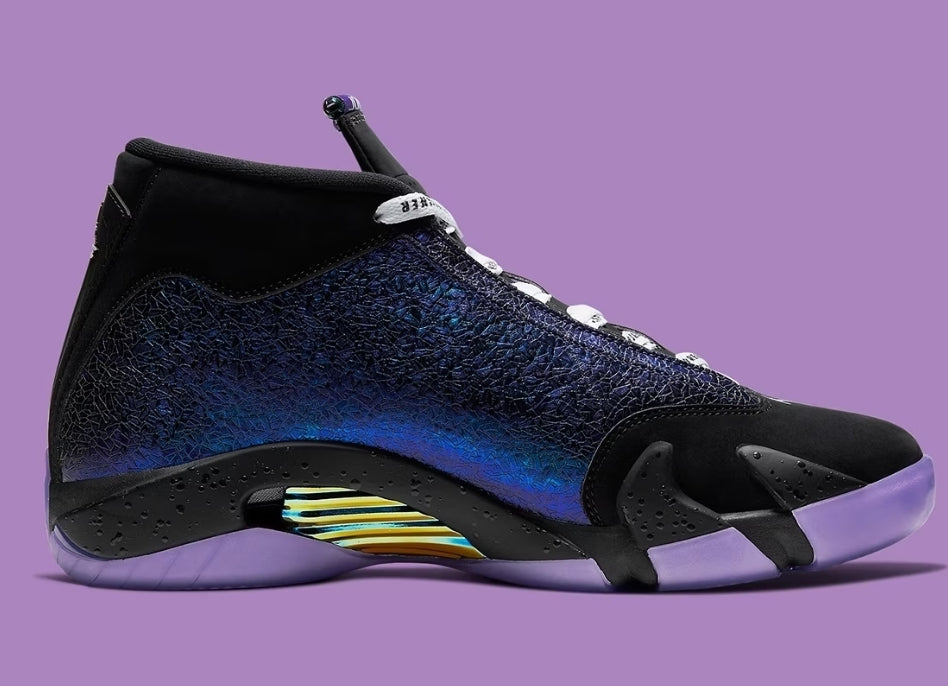 Les baskets Air Jordan 14 offrent un style emblématique et une performance exceptionnelle.
design distinctif. Pas cher. Moins cher.