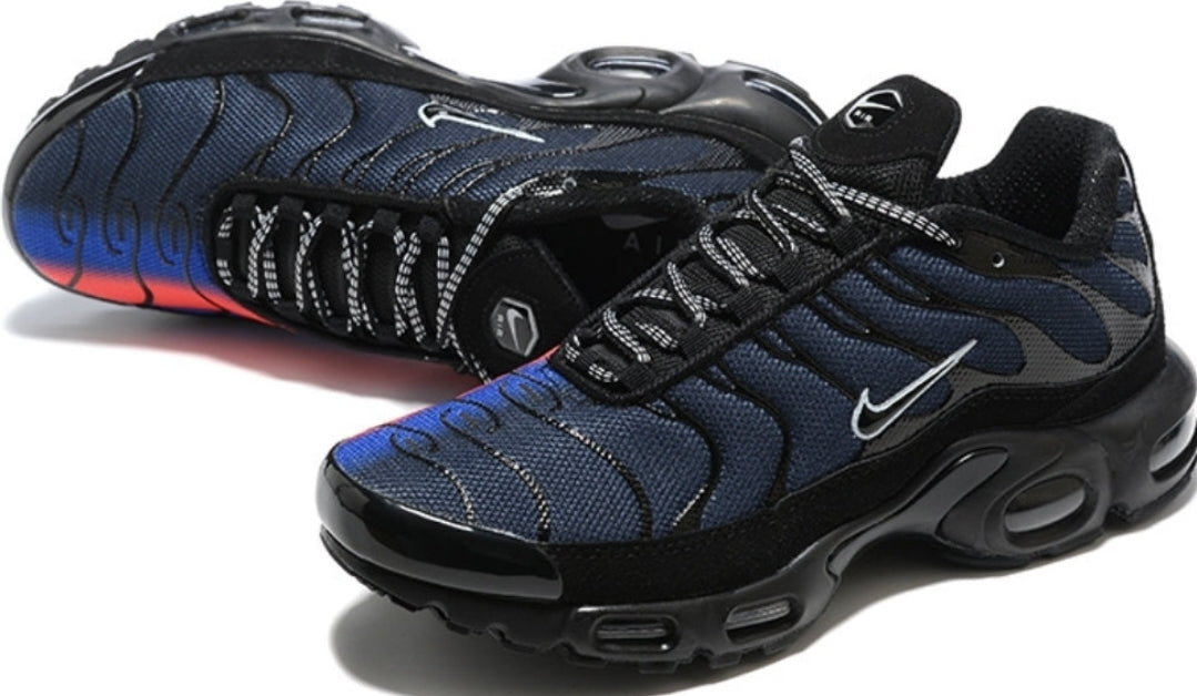 Les Baskets Nike Air Max Tn incarnent un style emblématique et une performance supérieure.
leur design distinctif.pas cher.le moins cher.