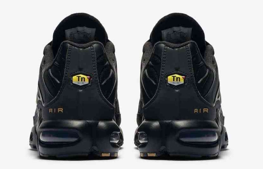 baskets Nike Tn Air Max Plus Black Gold