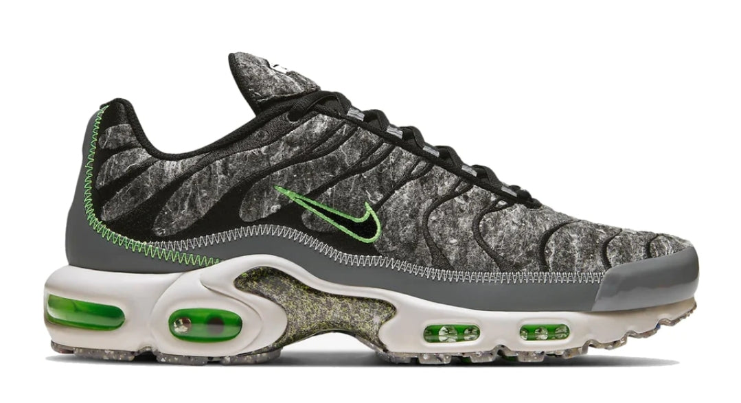 baskets Nike Air Max Plus Essential Crater Green