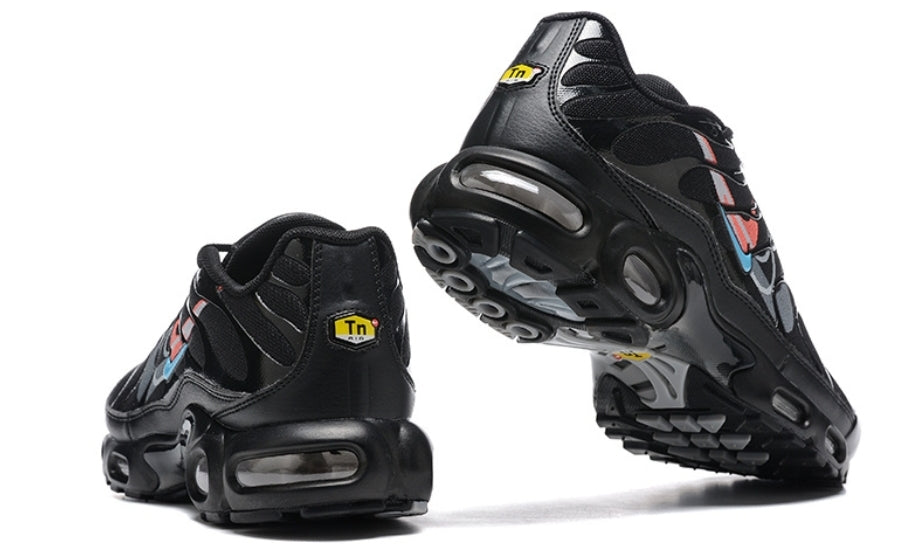 Les Baskets Nike Air Max Tn incarnent un style emblématique et une performance supérieure.
leur design distinctif, pas cher le moins cher.
