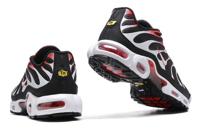 Les  Baskets Nike Air Max Tn incarnent un style emblématique et une performance supérieure.
design distinctif.pas cher. Le moins cher.