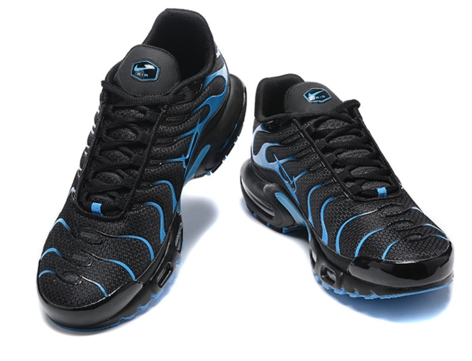 Les  Baskets Nike Air Max Tn incarnent un style emblématique et une performance supérieure.
design distinctif.pas cher. Le moins cher.