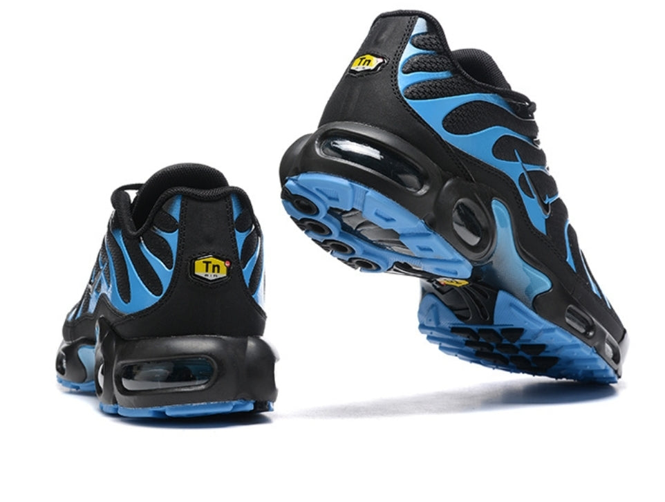Les Baskets Nike Air Max Tn incarnent un style emblématique et une performance supérieure.
design distinctif.pas cher. Le moins cher.