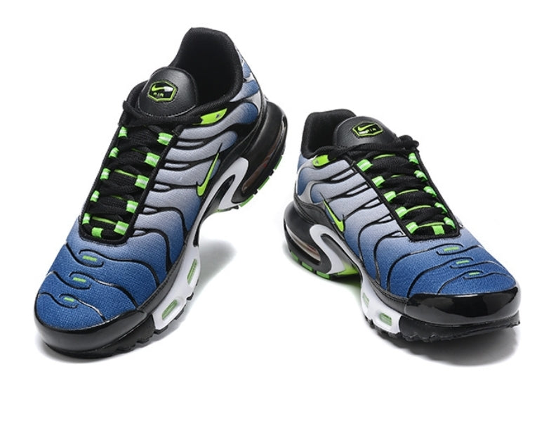 Les Baskets Nike Air Max Tn incarnent un style emblématique et une performance supérieure.
design distinctif.pas cher. Le moins cher.