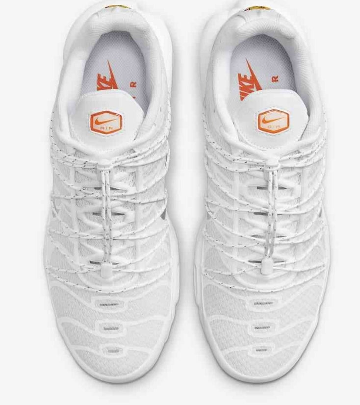 Les Baskets Nike Air Max Tn incarnent un style emblématique et une performance supérieure.
design distinctif.pas cher. Le moins cher.