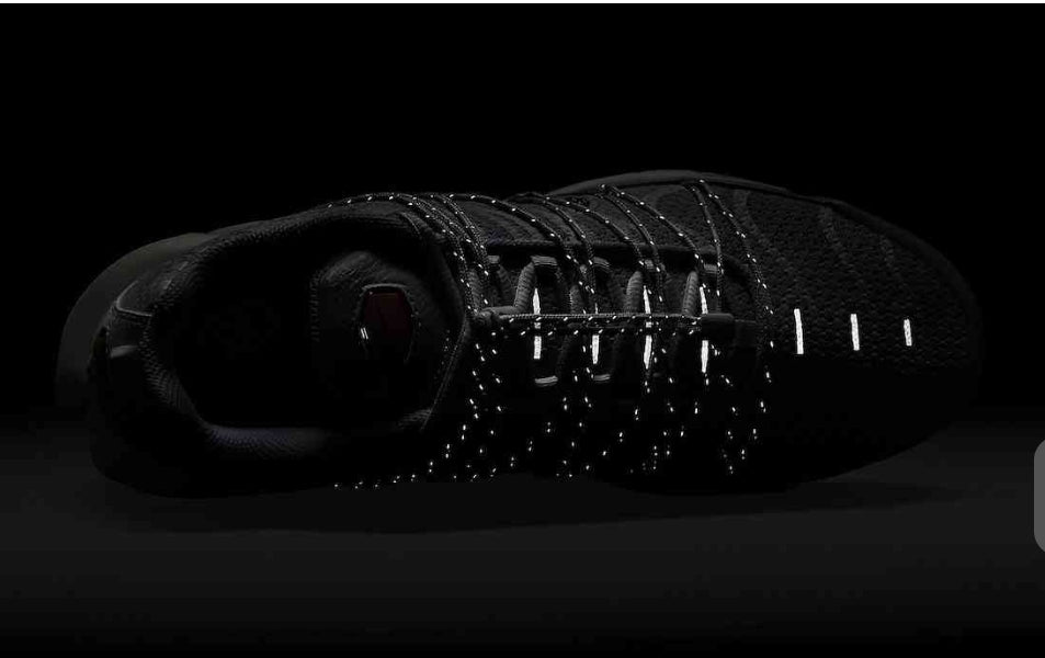 Les Baskets Nike Air Max Tn incarnent un style emblématique et une performance supérieure.
design distinctif.pas cher. Le moins cher.