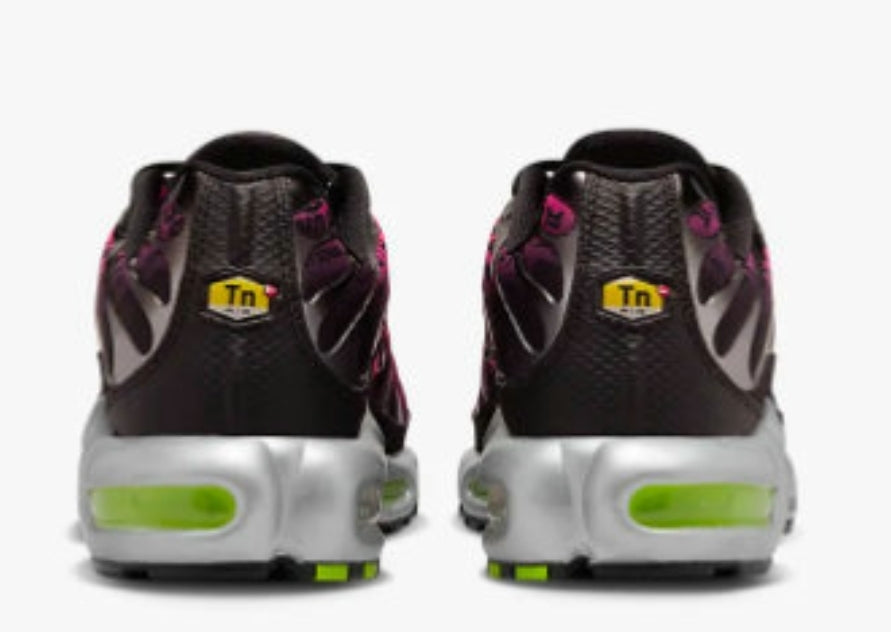 Les  Baskets Nike Air Max Tn incarnent un style emblématique et une performance supérieure.
leur design distinctif.pas cher.le moins cher.