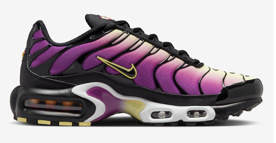 Les Baskets Nike Air Max Tn incarnent un style emblématique et une performance supérieure.
leur design distinctif.pas cher.le moins cher.
