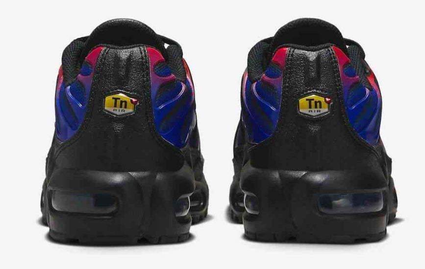 Les Baskets Nike Air Max Tn incarnent un style emblématique et une performance supérieure.
design distinctif .pas cher. Le moins cher.