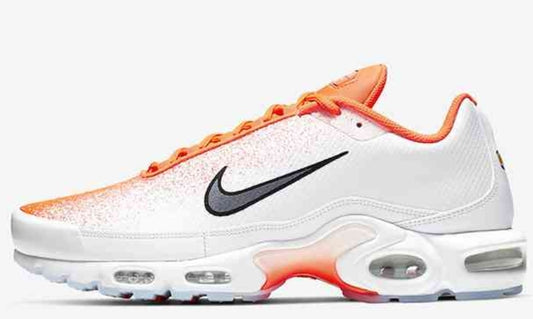 baskets Nike Air Max Plus TN SE Hyper Crimson