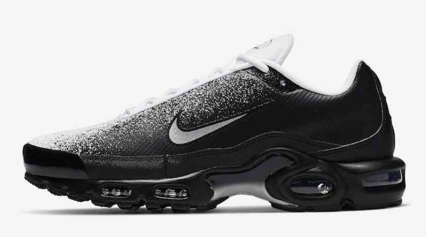 sneakers Nike Tn Air Max Plus Black White Spray Paint
