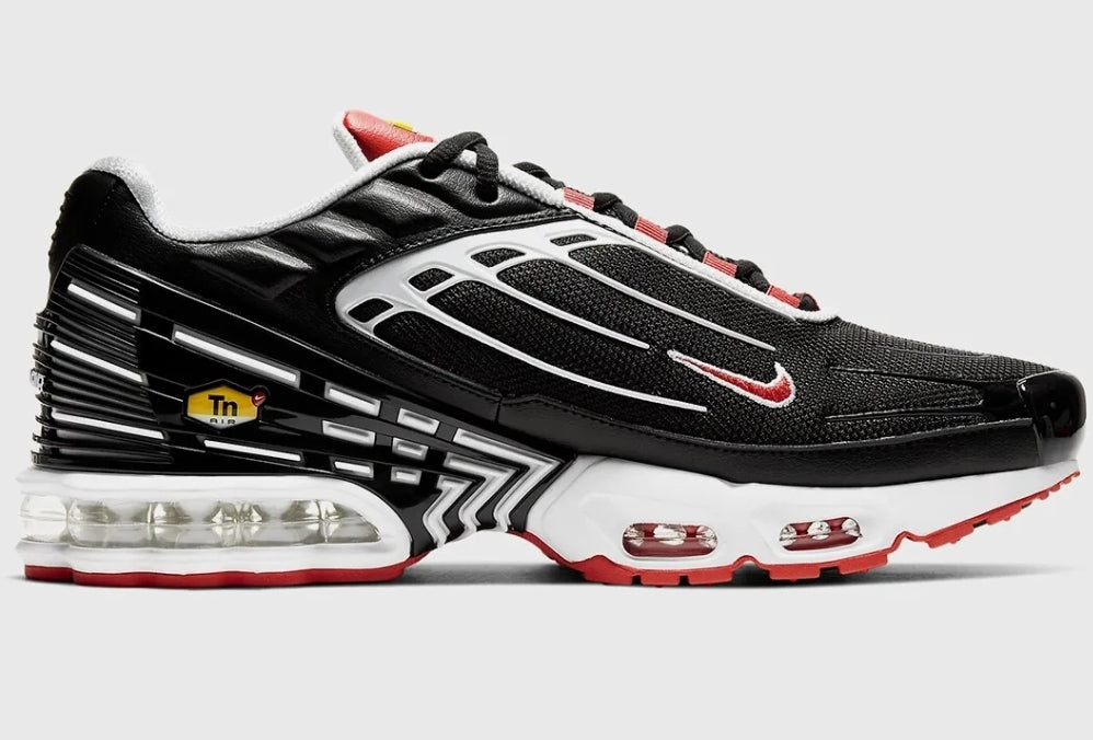 baskets Nike Air Max Plus 3Black White Track Red