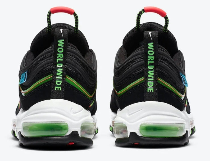 Les baskets Nike Air Max 97 sont synonymes de style emblématique et de confort absolu. Leur design ondulé distinctif.pas cher. Le moins cher.