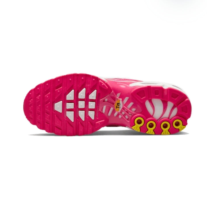 les baskets Nike TN Air Max Plus Femme sont un témoignage de l'engagement de Nike à combiner style et innovation. Exceptionnel