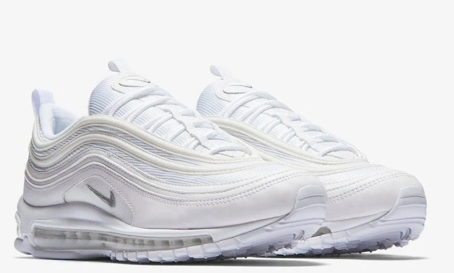 Les baskets Nike Air Max 97 sont synonymes de style emblématique et de confort absolu. Leur design ondulé distinctif.pas cher. Le moins cher.