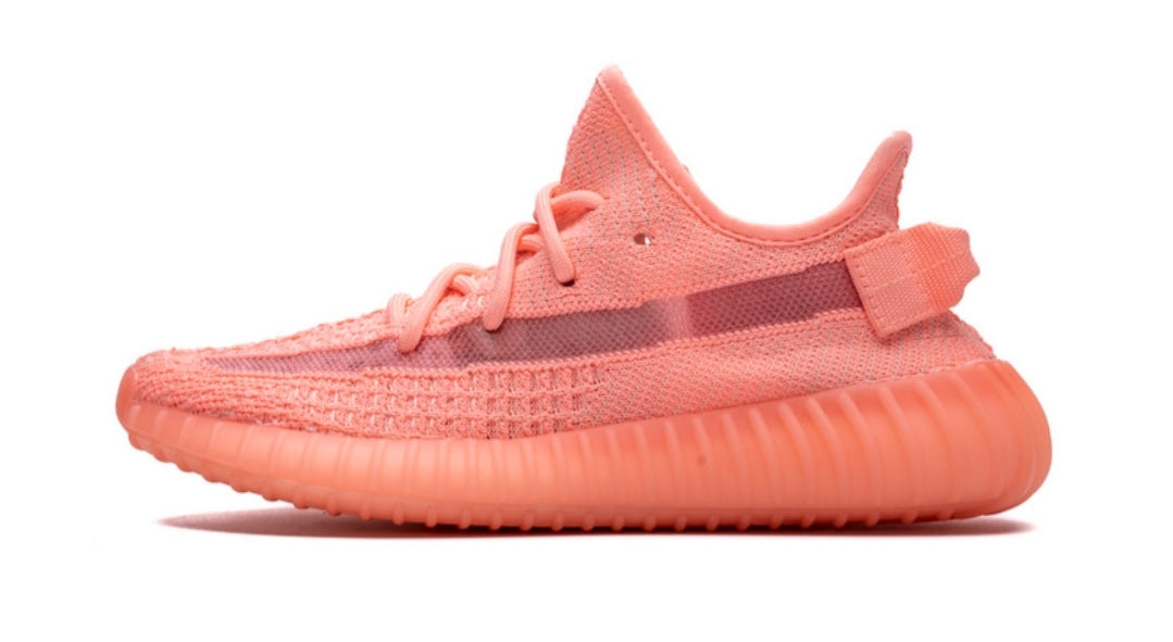 La baskets adidas Yeezy Boost 350 V2 Clay, faisant partie de la collection Region Exclusive, sera exclusivement disponible en Amérique (Nord et Sud).