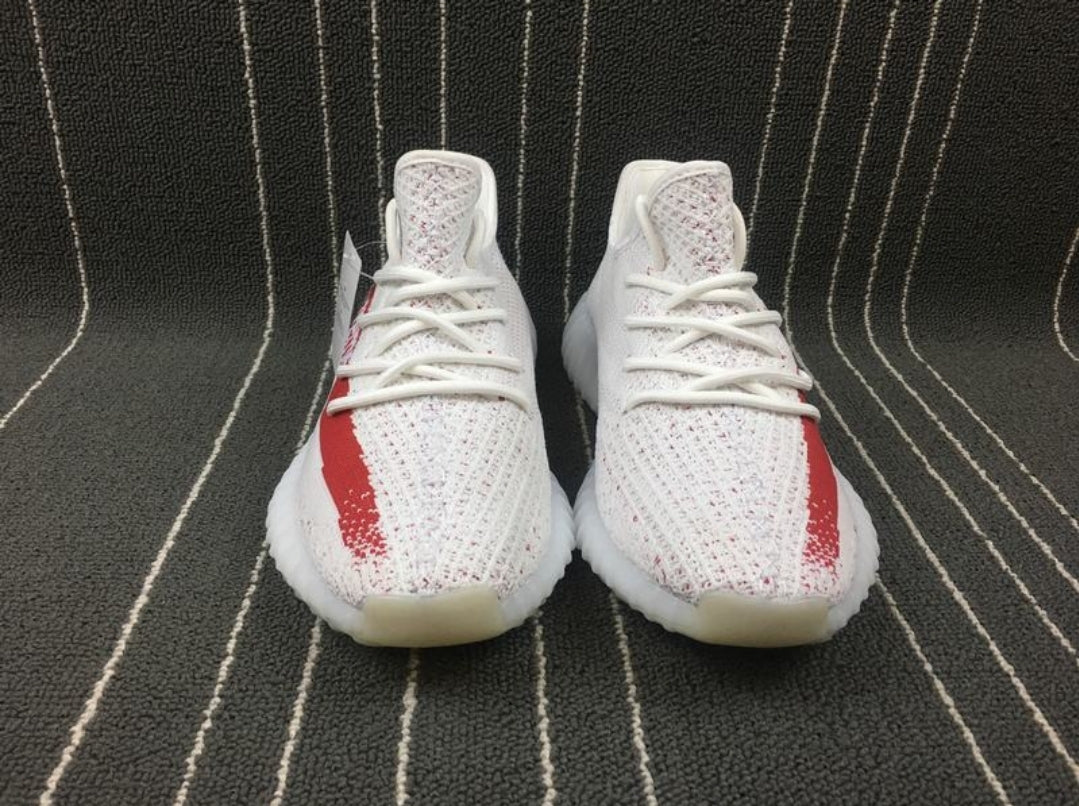 : Les baskets Adidas Yeezy 350 sont une fusion parfaite de style emblématique et de confort exceptionnel.
 design distinctif pas cher. le moins cher.