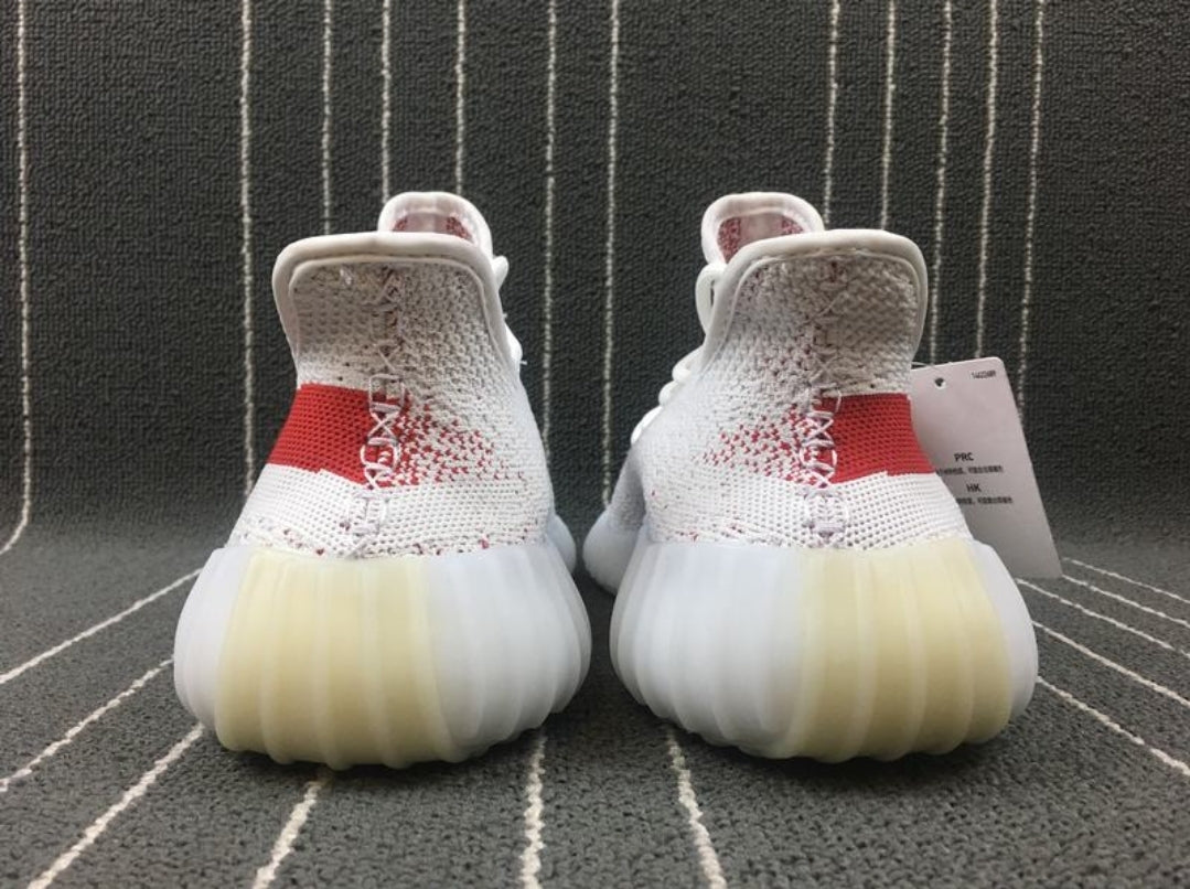 : Les baskets Adidas Yeezy 350 sont une fusion parfaite de style emblématique et de confort exceptionnel.
 design distinctif pas cher. le moins cher.