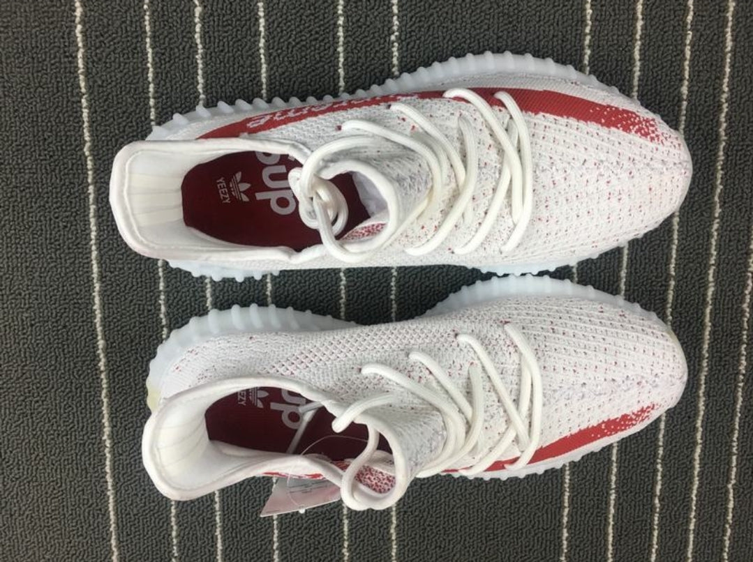 : Les baskets Adidas Yeezy 350 sont une fusion parfaite de style emblématique et de confort exceptionnel.
 design distinctif pas cher. le moins cher.