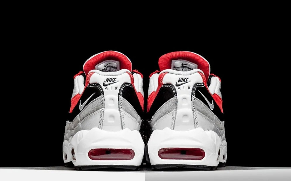 Les baskets Nike Air Max 95 sont synonymes de style emblématique et de confort absolu. design. Pas cher.moin cher. Retro