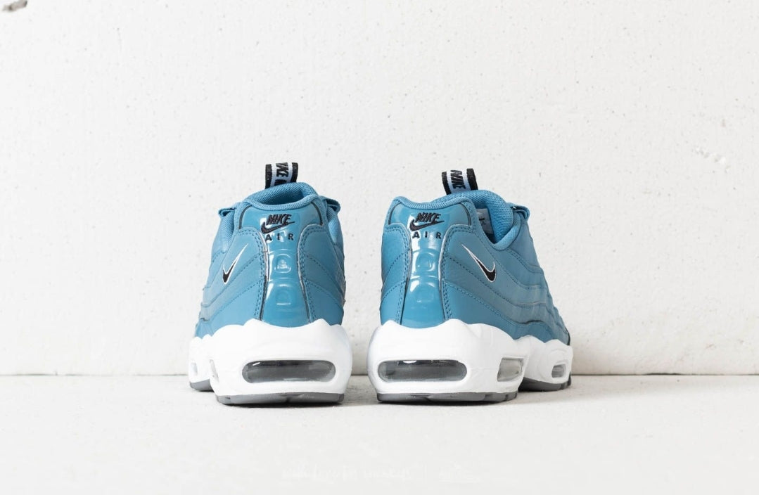 Les baskets Nike Air Max 95 sont synonymes de style emblématique et de confort absolu.  design. Pas cher.moin cher. Retro