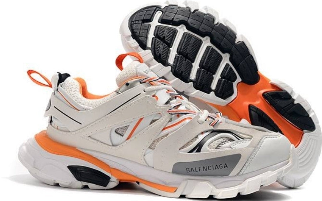 Les baskets Balenciaga Track se démarquent par un style emblématique et exceptionnelle.le moins cher.