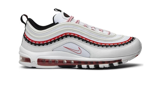 Les baskets Nike Air Max 97 sont synonymes de style emblématique et de confort absolu. Leur design ondulé distinctif.pas cher. Le moins cher.