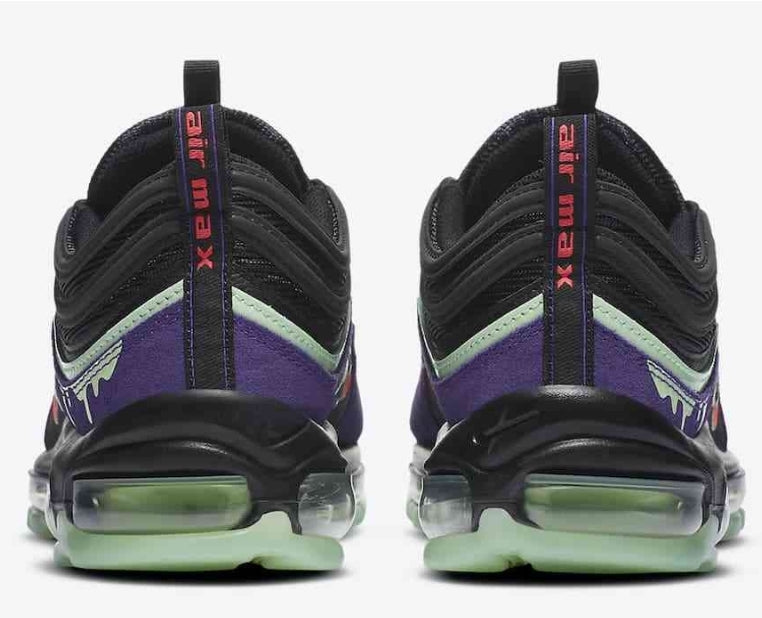 Les baskets Nike Air Max 97 sont synonymes de style emblématique et de confort absolu. Leur design ondulé distinctif.pas cher. Le moins cher.
