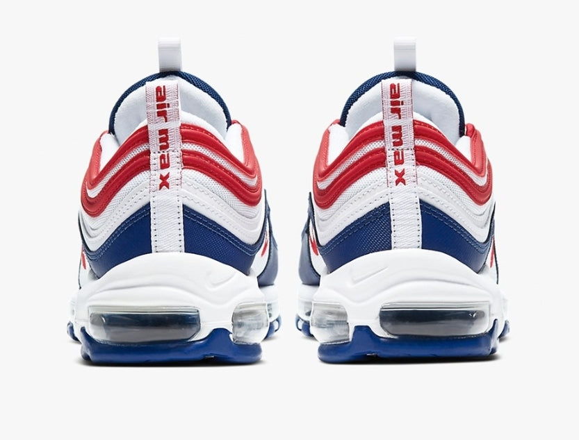 Les baskets Nike Air Max 97 sont synonymes de style emblématique et de confort absolu. Leur design ondulé distinctif.pas cher. Le moins cher.