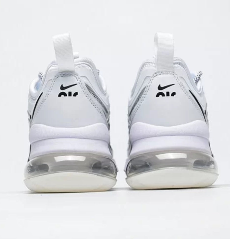 Les baskets Nike Zoom 950 allient un design innovant et des performances exceptionnelles. Leur silhouette moderne et dynamique.pas cher. Le moins cher.