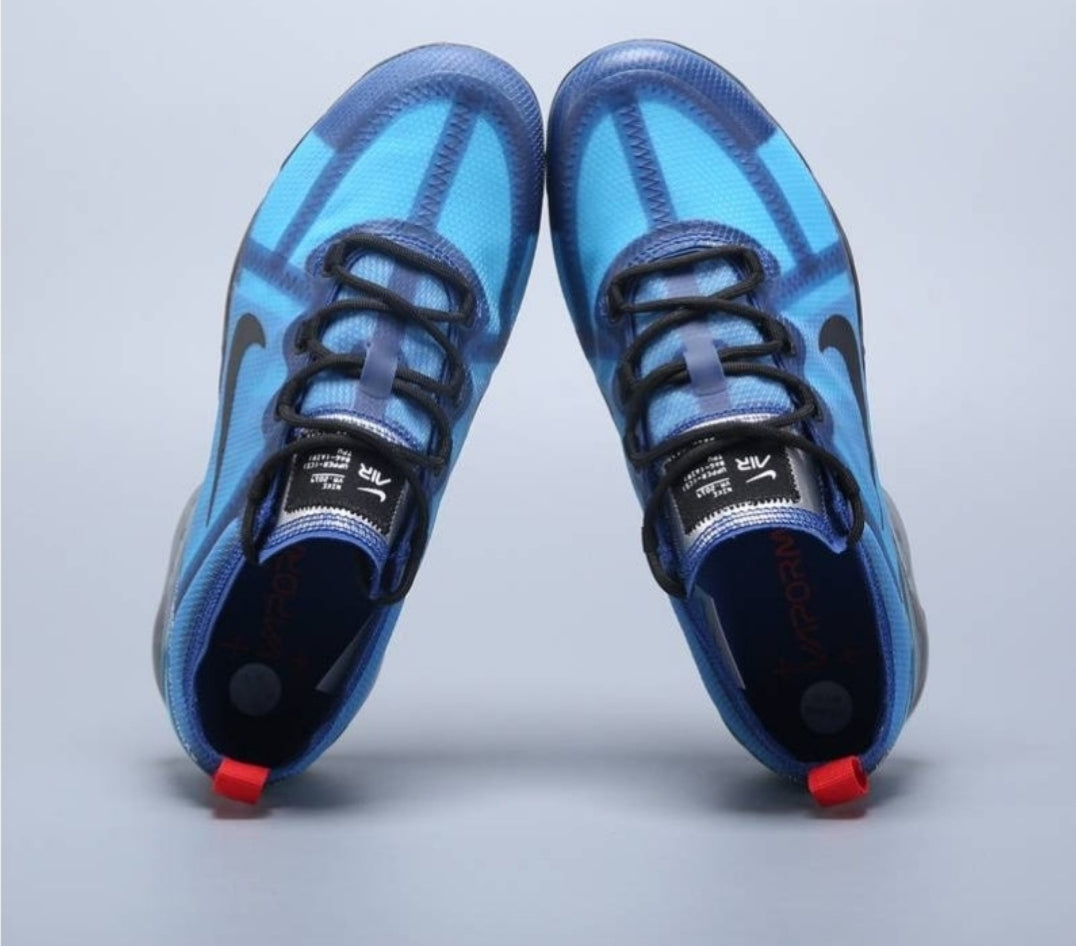 Les baskets Nike Vapormax 2018-2019 incarnent un style audacieux et une performance inégalée, design avant-gardiste
.pas cher. Le moins cher.