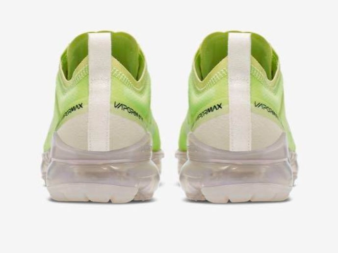 Nike Air VaporMax SE
Luminous Green