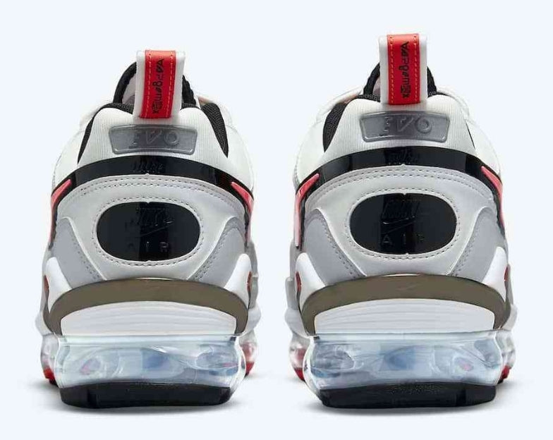 Les baskets Nike Air VaporMax 360 combinent un style rétro et  modernes. Leur design inspiré des années 2000 et leur. Pas cher.le moins Cher.
