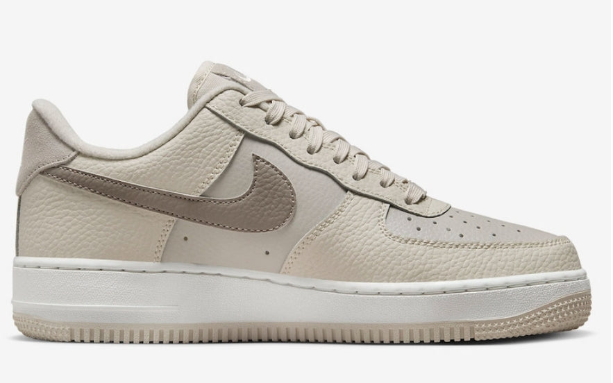 Les baskets Nike Air Force 1 combinent style et performance, offrant une expérience exceptionnelle.pas cher. Le moins cher.