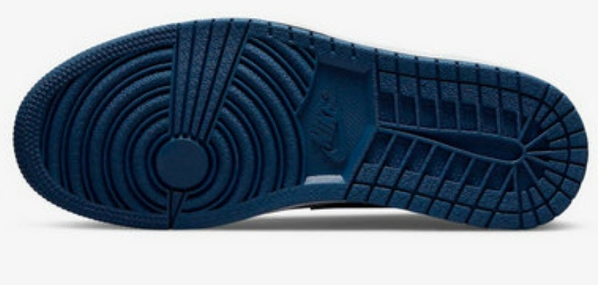 Les baskets Air Jordan 1 offrent un style iconique et une performance légendaire.
leur design emblématique .pas cher. Le moins cher.