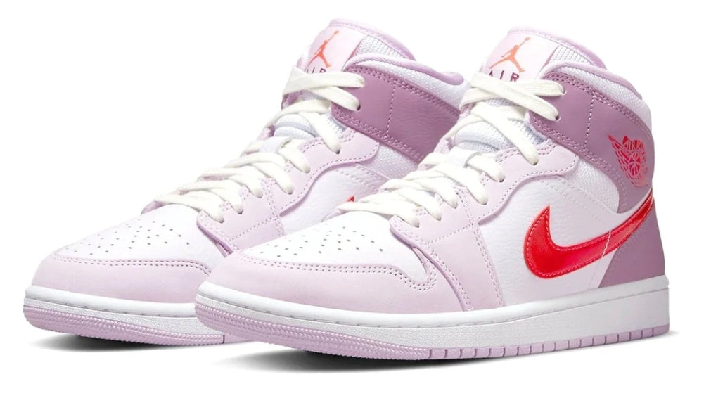 Les baskets Air Jordan 1 offrent un style iconique et une performance légendaire.
leur design emblématique .pas cher. Le moins cher.