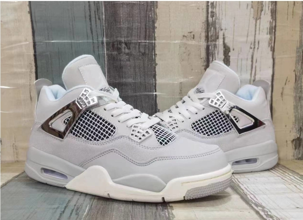 Les baskets Air Jordan 4 offrent un style iconique et une performance remarquable.
leur design distinctif pas cher. le moin cher.