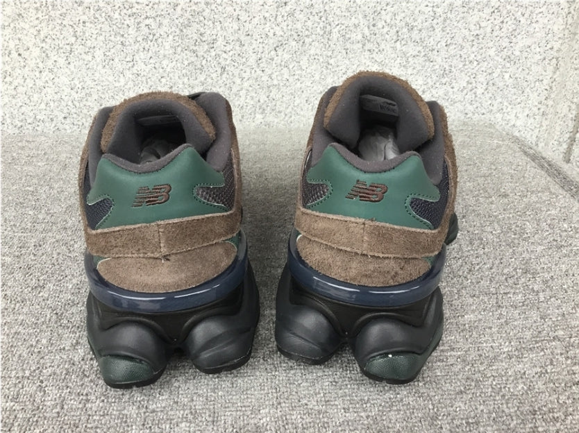 Les baskets New Balance allient style et confort. Leur design classique et leurs matériaux de haute qualité en font un choix idéal pour les amateurs de sneakers.pas cher. Le moins cher.
