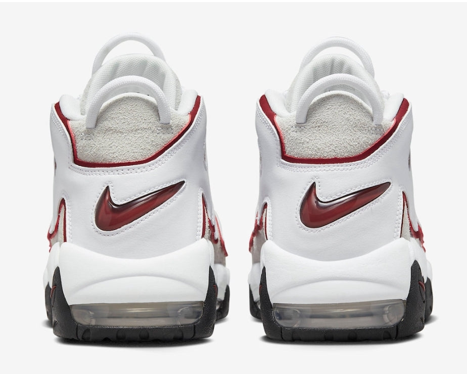 Les baskets Nike Air Uptempo combinent style audacieux et innovation. Leur design emblématique et leurs lettres surdimensionnées . Pas cher. Le moins cher.