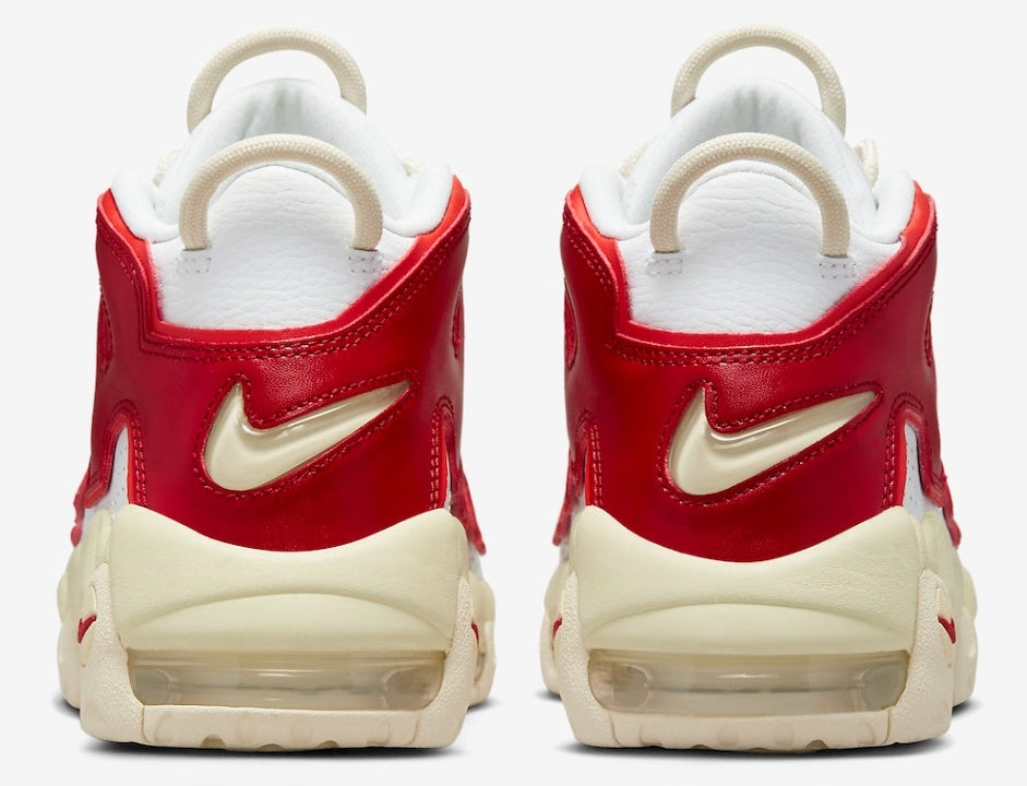 Les baskets Nike Air Uptempo combinent style audacieux et innovation. Leur design emblématique et leurs lettres surdimensionnées . Pas cher. Le moins cher.