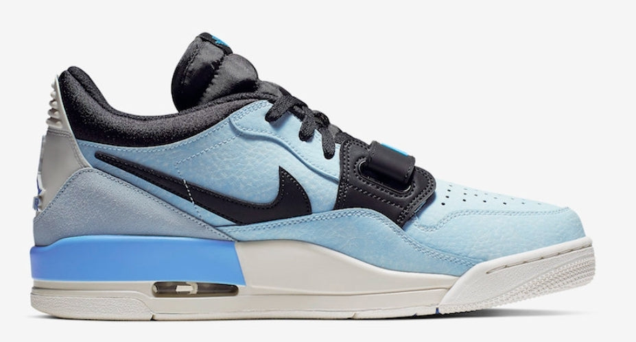 Les baskets Air Jordan Legacy offrent un style emblématique et une performance exceptionnelle.
design distinctif.pas Cher. Le moins cher.