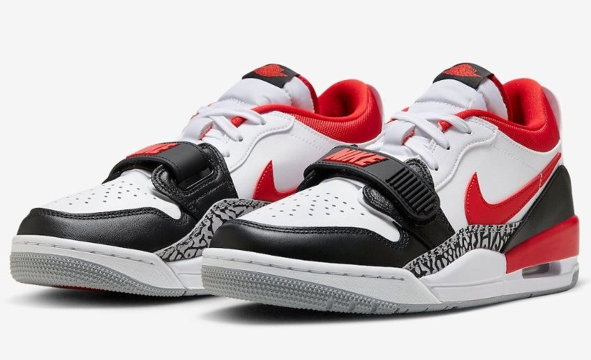 Les baskets Air Jordan Legacy offrent un style emblématique et une performance exceptionnelle.
design distinctif.pas Cher. Le moins cher.