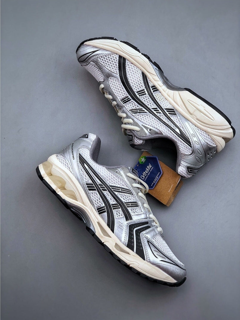 Les baskets Asics offrent une combinaison parfaite de style et de performance. Leur design élégant et leurs technologies de pointe les rendent idéales pour les couleur.