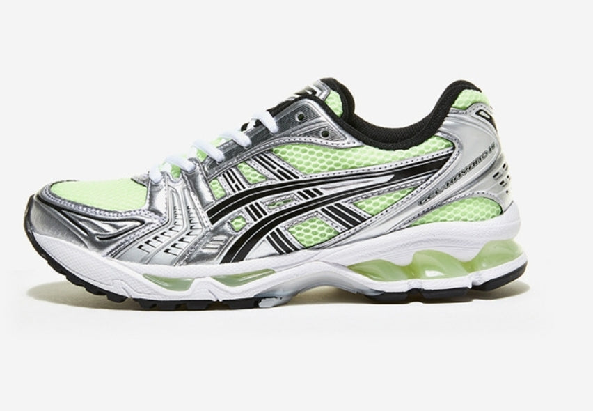 Les baskets Asics offrent une combinaison parfaite de style et de performance. Leur design élégant et leurs technologies de pointe les rendent idéales pour les couleur.