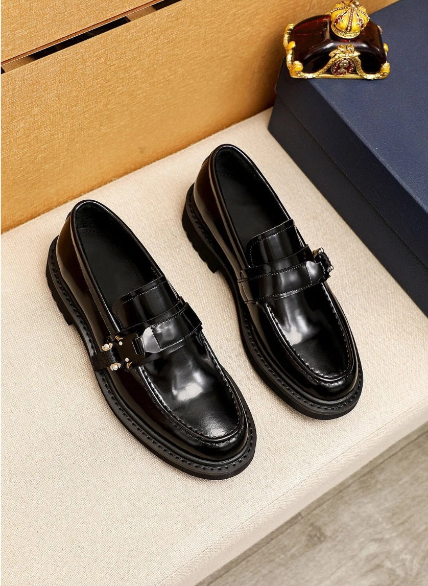 Les baskets sneakers Prada incarnent un style emblématique et un luxe italien.
leur design élégant.pas cher,le moins cher.