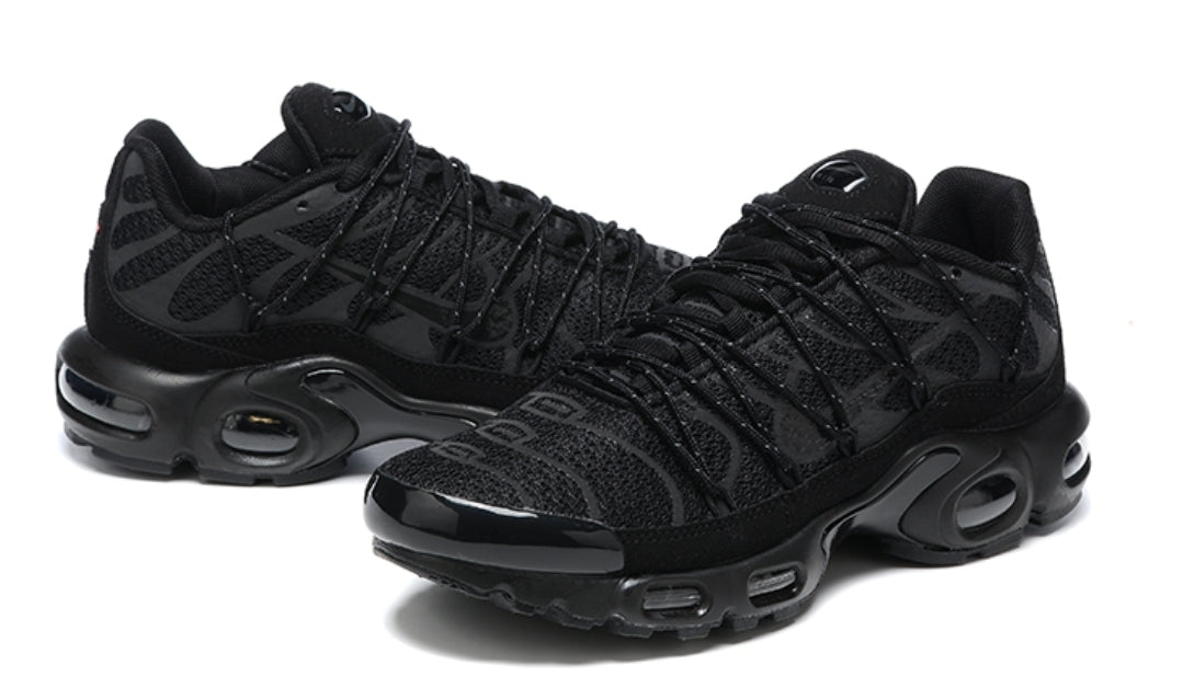 Les Baskets Nike Air Max Tn incarnent un style emblématique et une performance supérieure.
design distinctif .pas cher. Le moins cher.